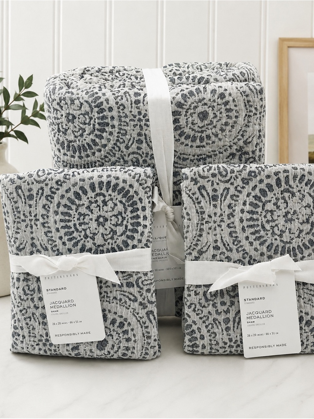Pottery Barn Cotton Jacquard Medallion Full Queen Duvet & 2 Shams Blue Gray NEW